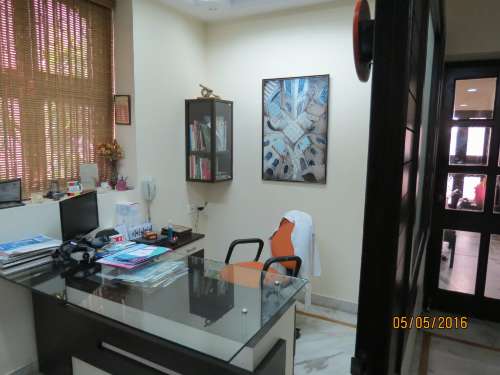 Doctors Room - Ramesh Nagar