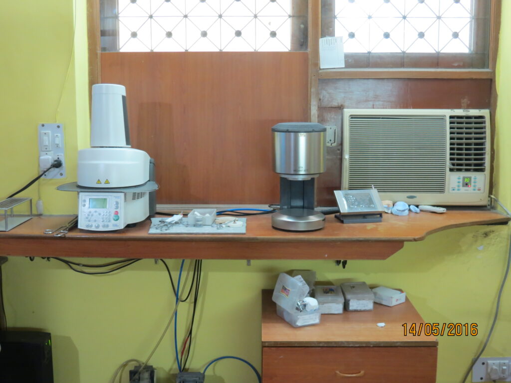 Dental Lab - Ramesh Nagar